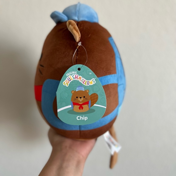 New 8” Chip the Beaver Squishmallows - Picture 8 of 11